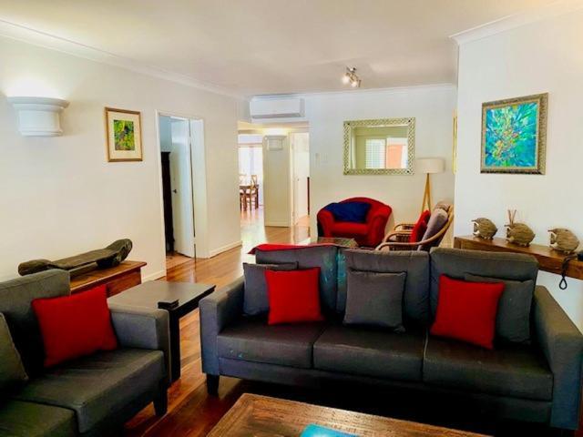 פאלם קוב Beachview Apartments At Villa Paradiso מראה חיצוני תמונה
