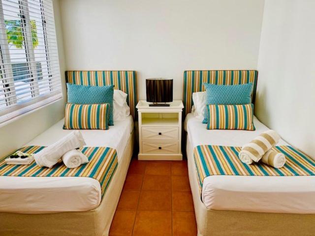 פאלם קוב Beachview Apartments At Villa Paradiso מראה חיצוני תמונה