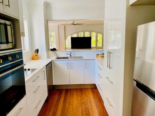 פאלם קוב Beachview Apartments At Villa Paradiso מראה חיצוני תמונה