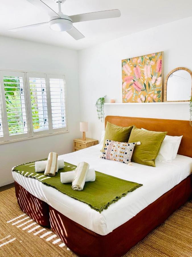 פאלם קוב Beachview Apartments At Villa Paradiso מראה חיצוני תמונה