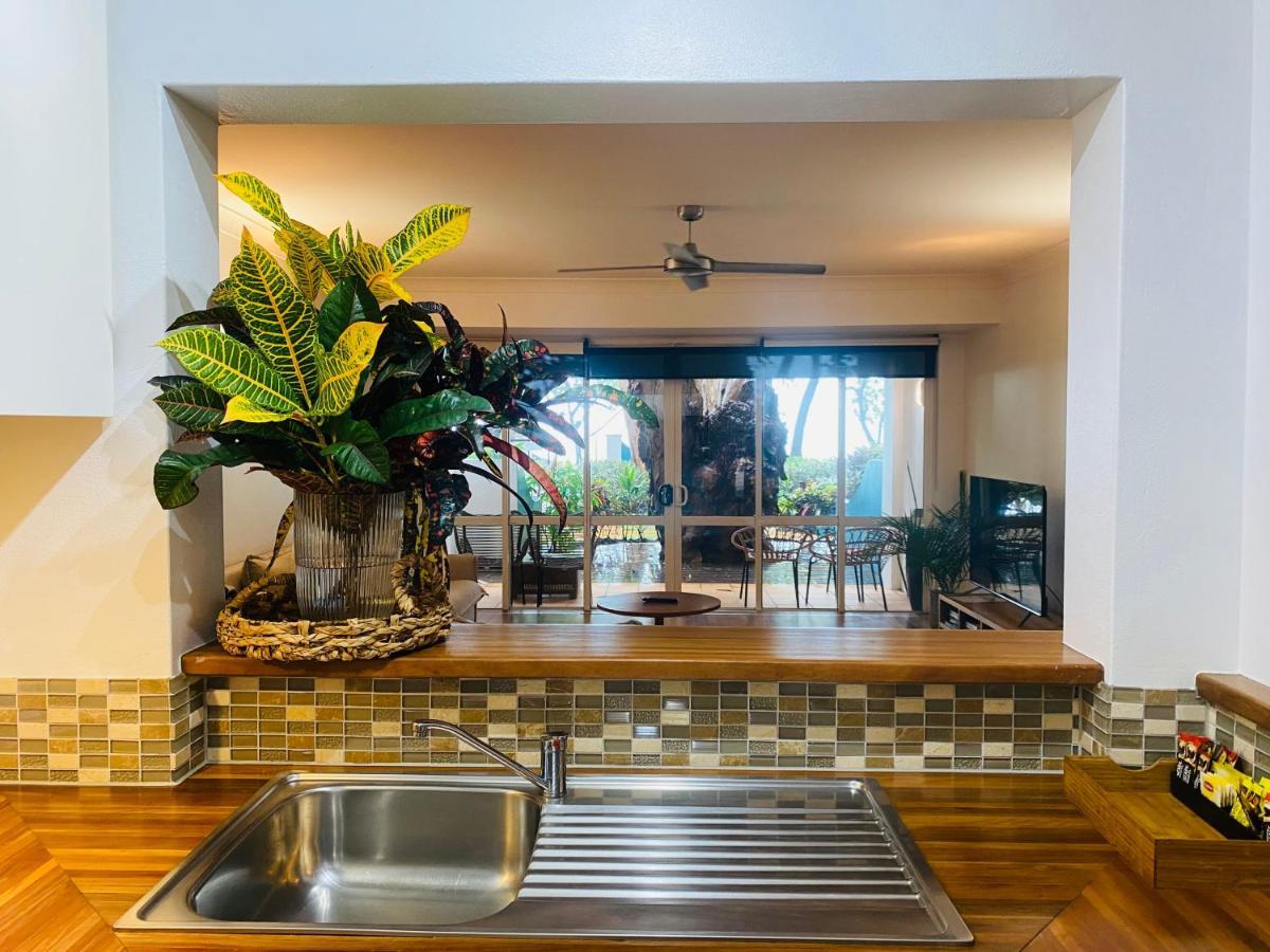 פאלם קוב Beachview Apartments At Villa Paradiso מראה חיצוני תמונה